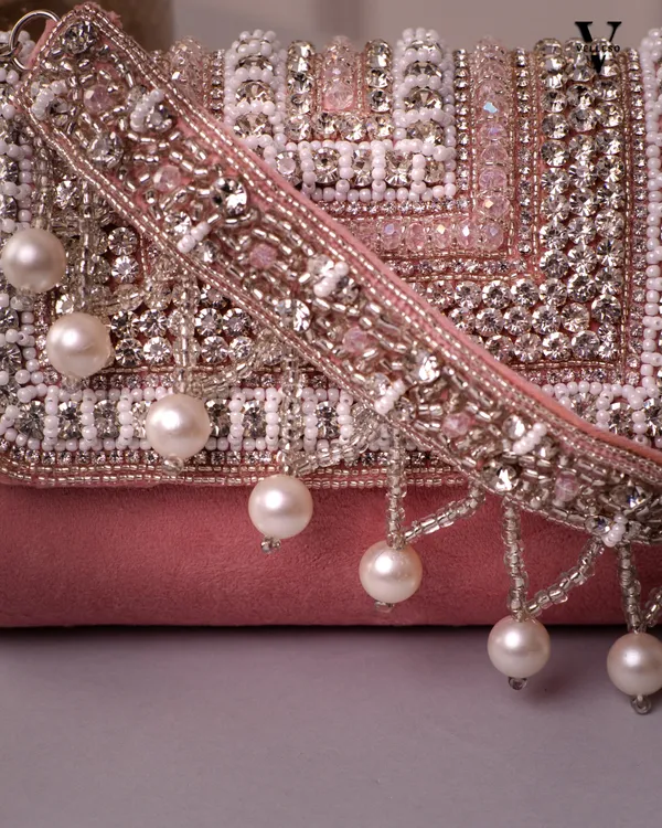 Eira_Velvet_Mini_Jewel_Bag